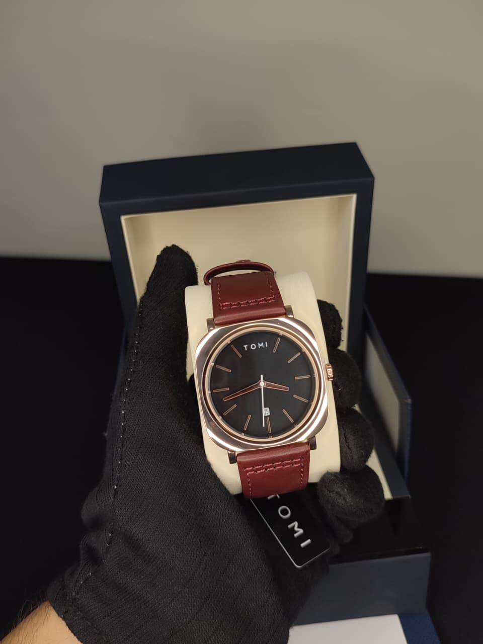 Tomi T-084 Men's Watch - Leather Straps