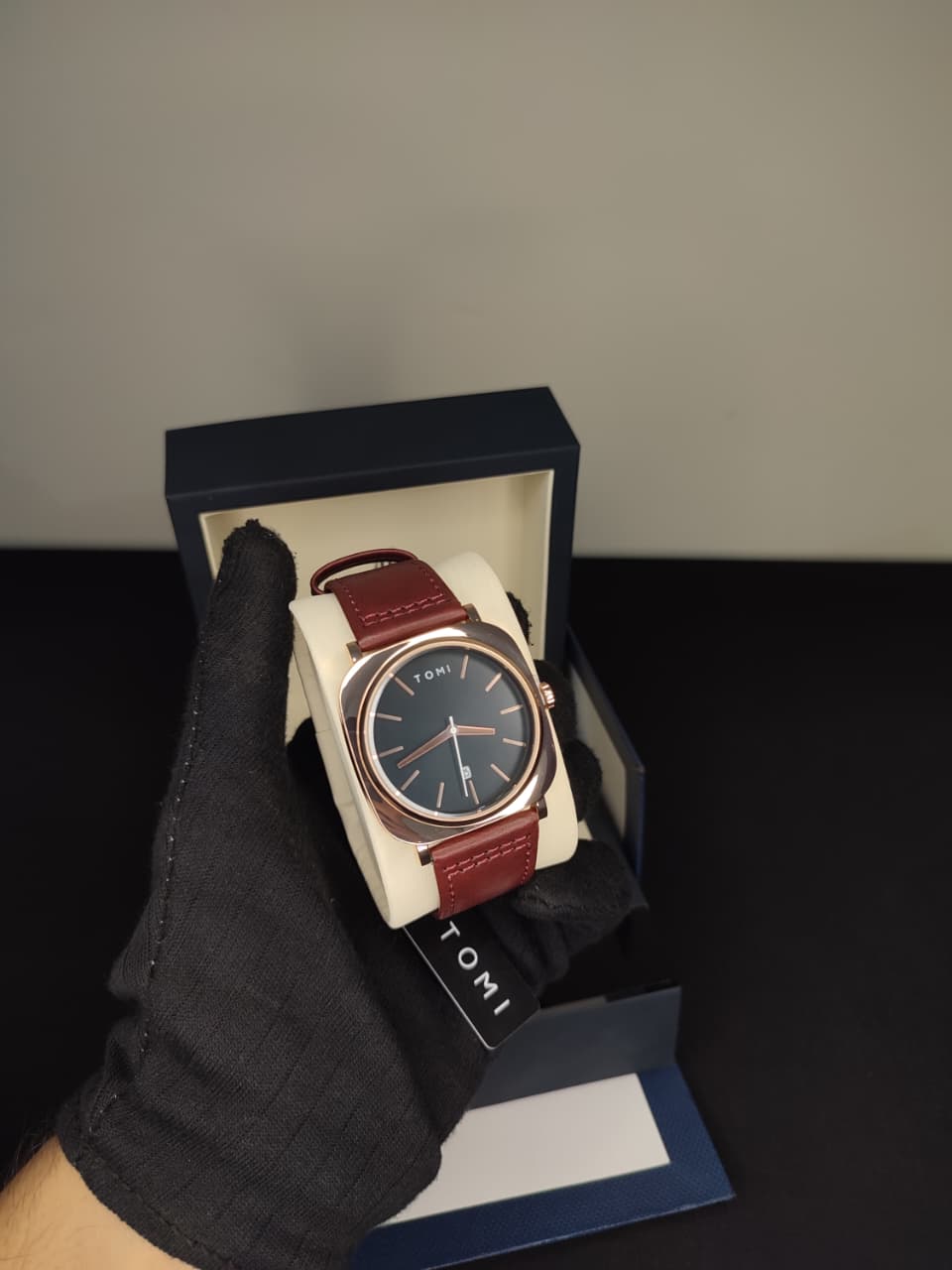 Tomi T-084 Men's Watch - Leather Straps