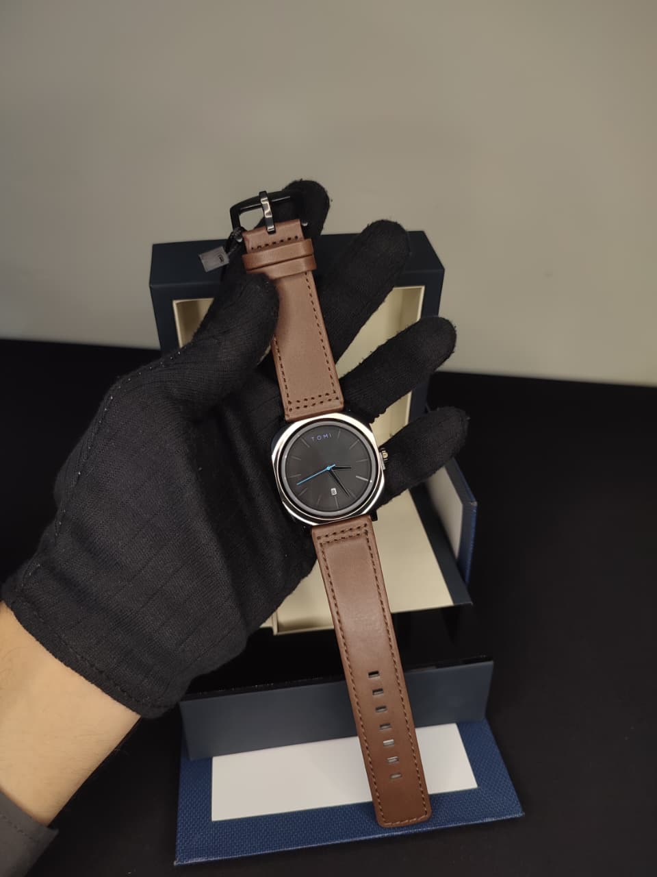 Tomi T-084 Men's Watch - Leather Straps
